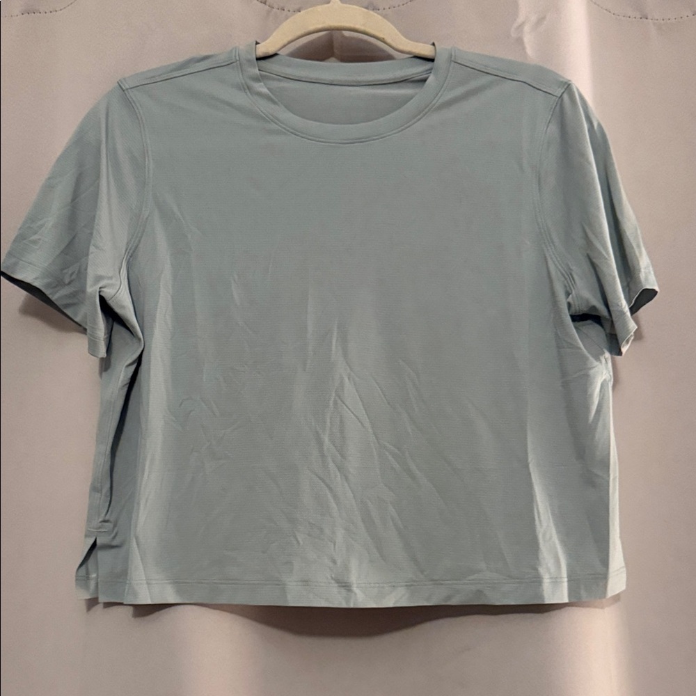 lululemon athletica Soft Green Short Sleeve Tee